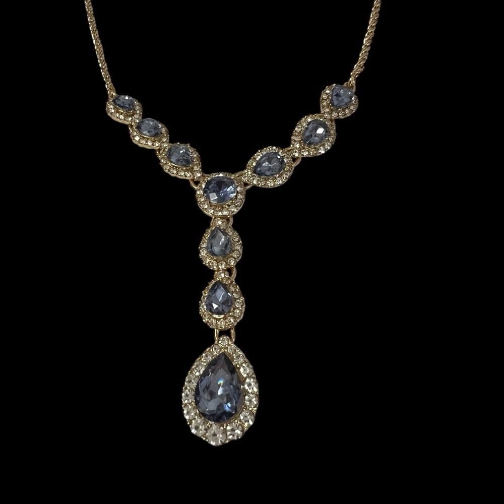 Charter Club Blue Stone Crystal Lariat Necklace 17" Chain 2" Extender Gold Tone